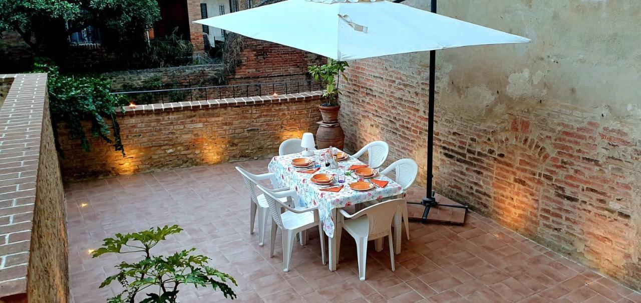 סיינה La Terrazza Di San Marco - Lovely Apartment! מראה חיצוני תמונה